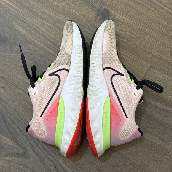 Nike Renew Running Shoes Sneakers for Women Size US 6.5 Pink Foam - Picture 13 of 17